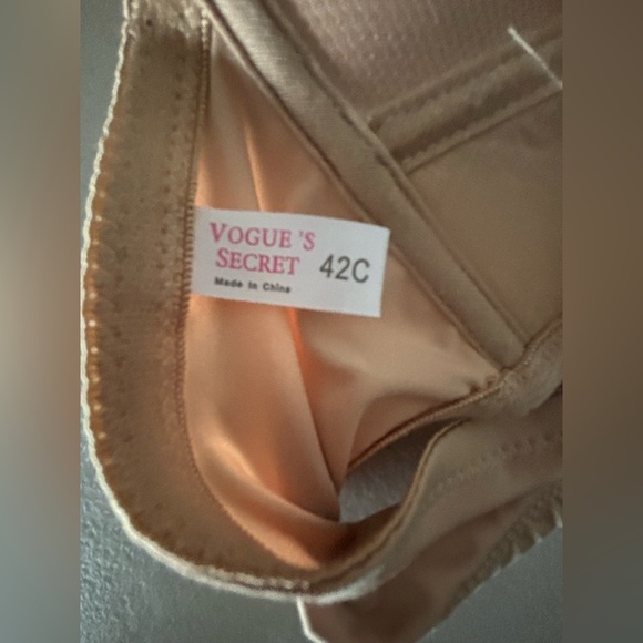 VOGUE’S SECRET | ladies deep plunge convertible push up bra. Size: 42C - Picture 3 of 10